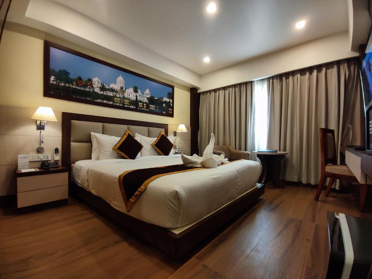 Hotel Rimi International Agartala Exteriér fotografie