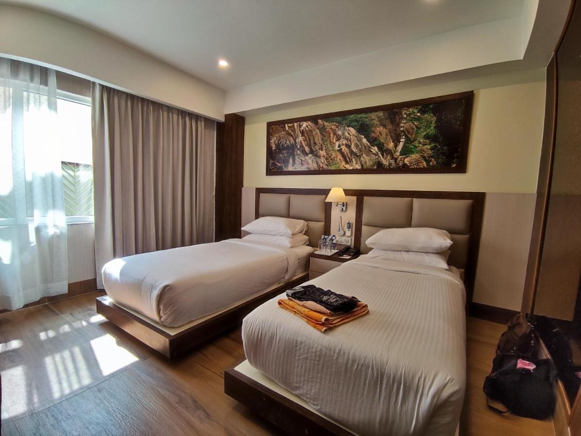 Hotel Rimi International Agartala Exteriér fotografie