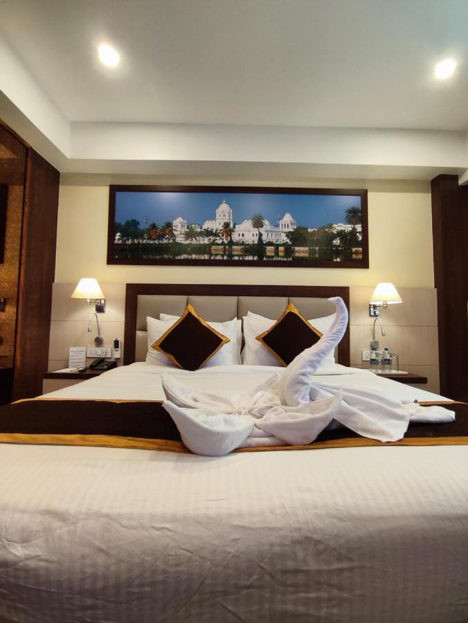 Hotel Rimi International Agartala Exteriér fotografie