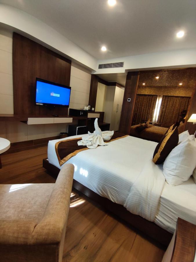 Hotel Rimi International Agartala Exteriér fotografie